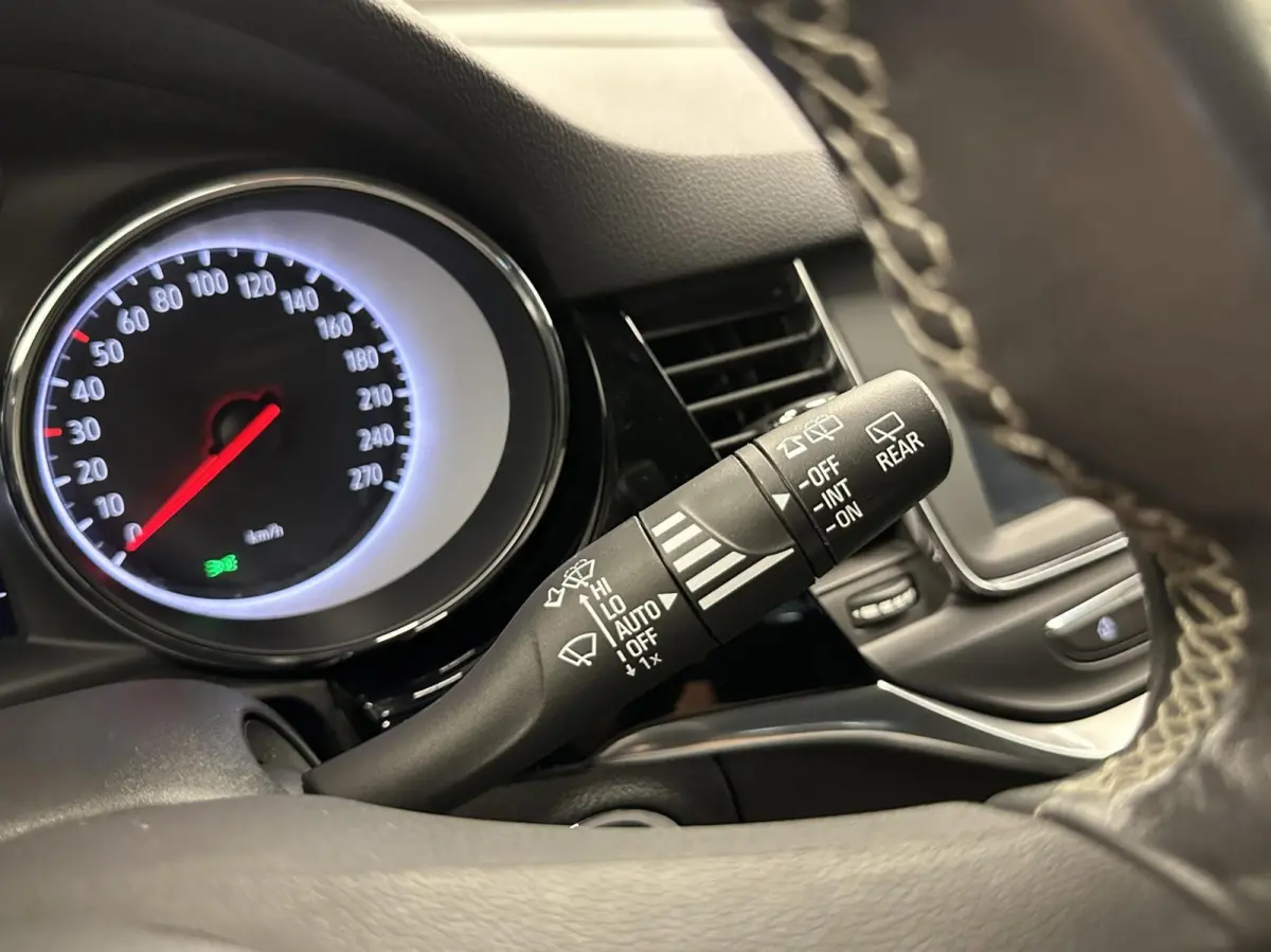 1.2 Blitz Elegance CARPLAY ECC NAVI CRUISE LM.