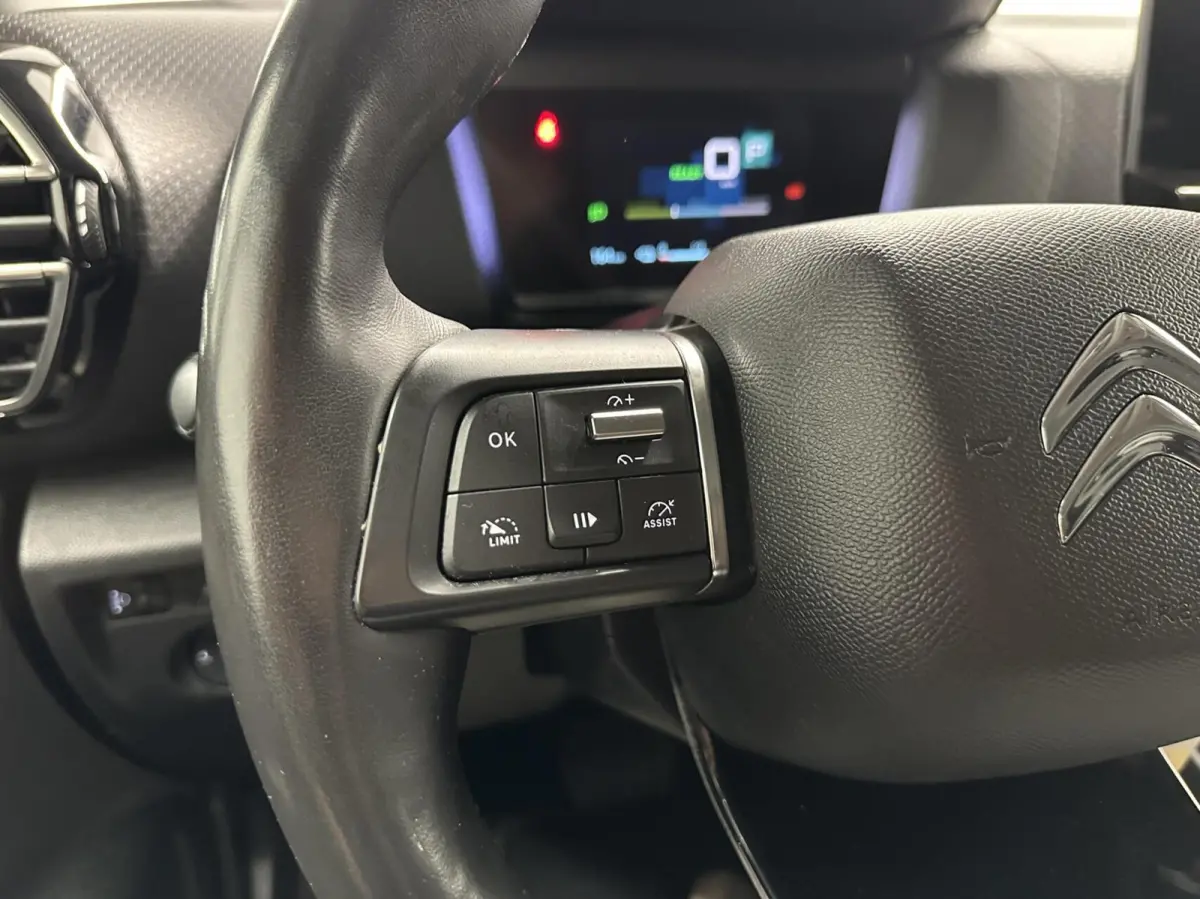 Feel Pack 50 kWh SOH 89,6% CARPLAY CAMERA NAVI CRUISE ECC LM.