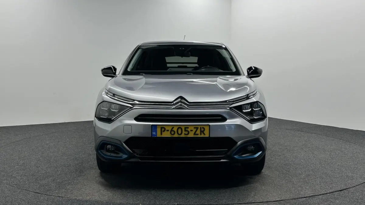 Feel Pack 50 kWh SOH 89,6% CARPLAY CAMERA NAVI CRUISE ECC LM.