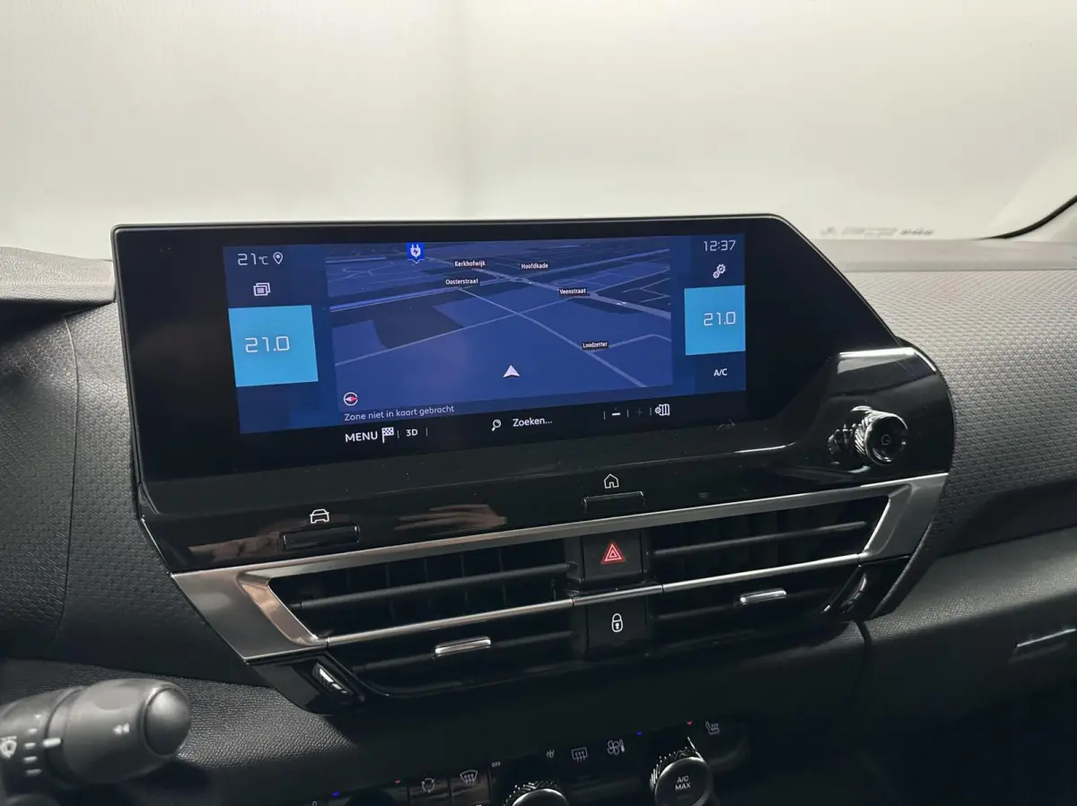 Feel Pack 50 kWh SOH 89,6% CARPLAY CAMERA NAVI CRUISE ECC LM.