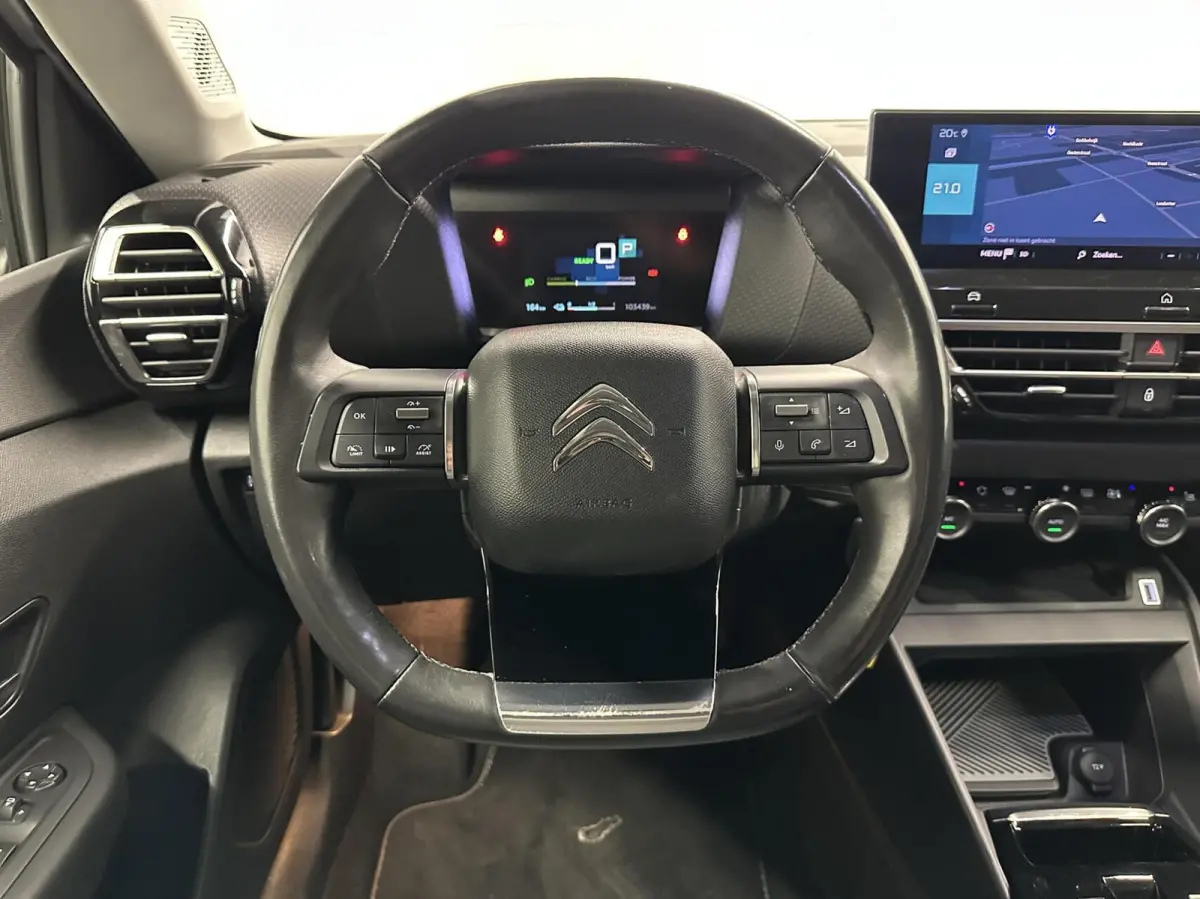 Feel Pack 50 kWh SOH 89,6% CARPLAY CAMERA NAVI CRUISE ECC LM.