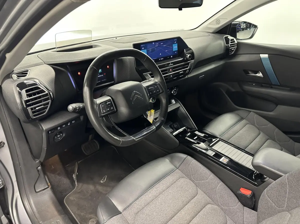 Feel Pack 50 kWh SOH 89,6% CARPLAY CAMERA NAVI CRUISE ECC LM.