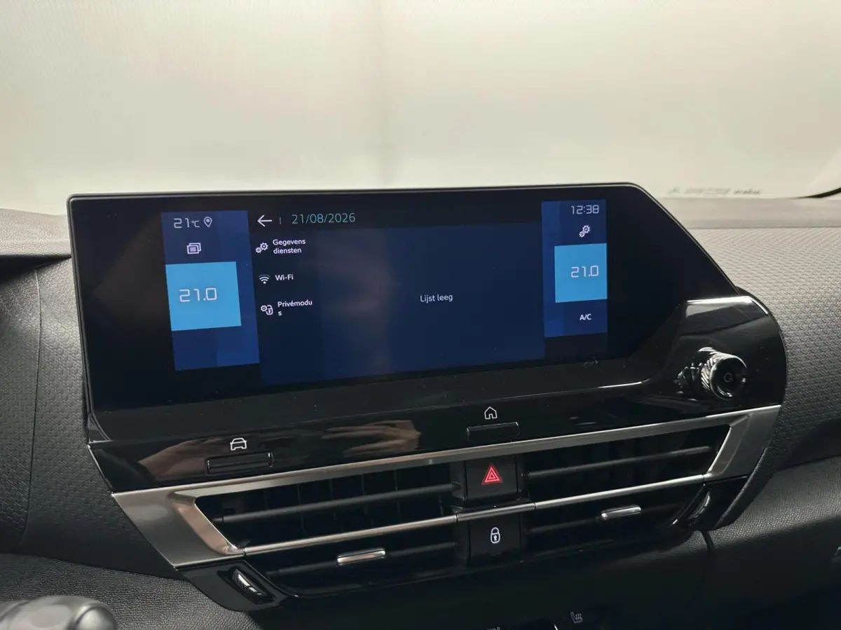 Feel Pack 50 kWh SOH 89,6% CARPLAY CAMERA NAVI CRUISE ECC LM.