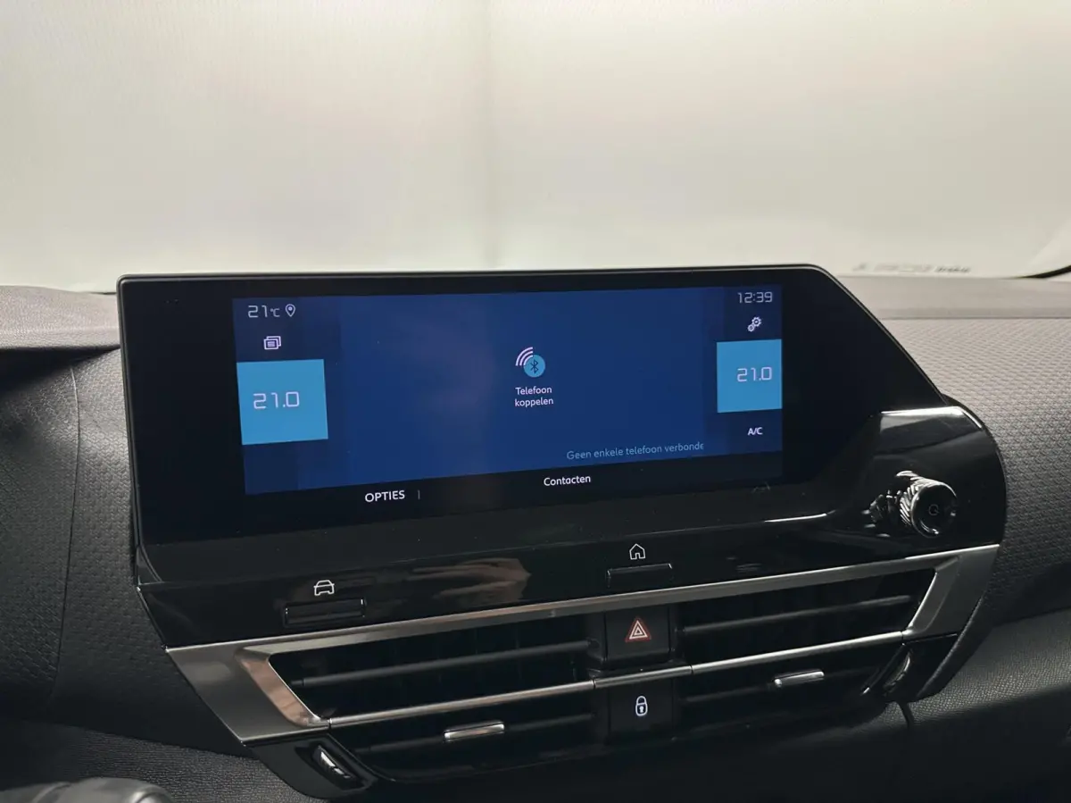 Feel Pack 50 kWh SOH 89,6% CARPLAY CAMERA NAVI CRUISE ECC LM.