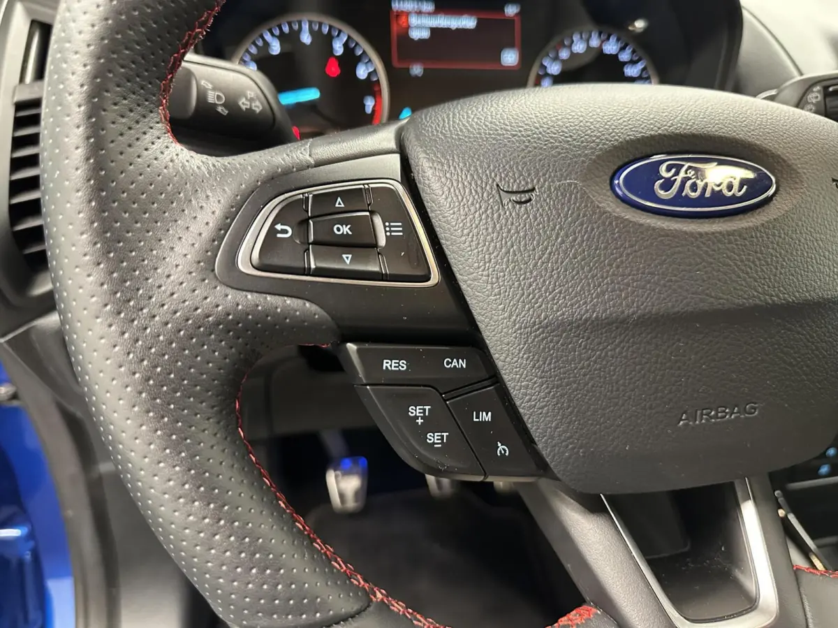 1.0 EcoBoost ST-Line Black NAVI CARPLAY STOE/STUURVERWARMING.