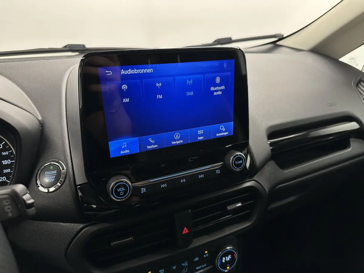 1.0 EcoBoost ST-Line Black NAVI CARPLAY STOE/STUURVERWARMING.