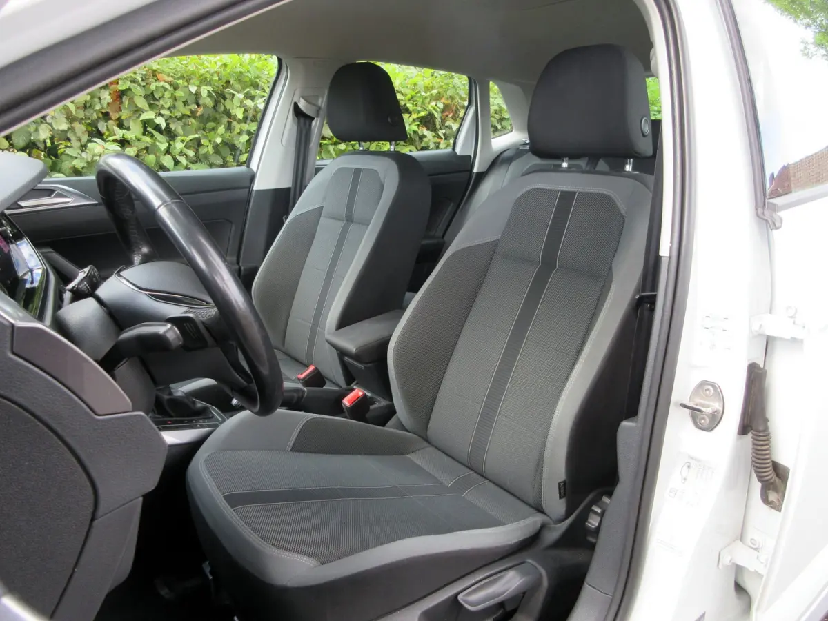 1.0 TSI Highline Business R Automaat