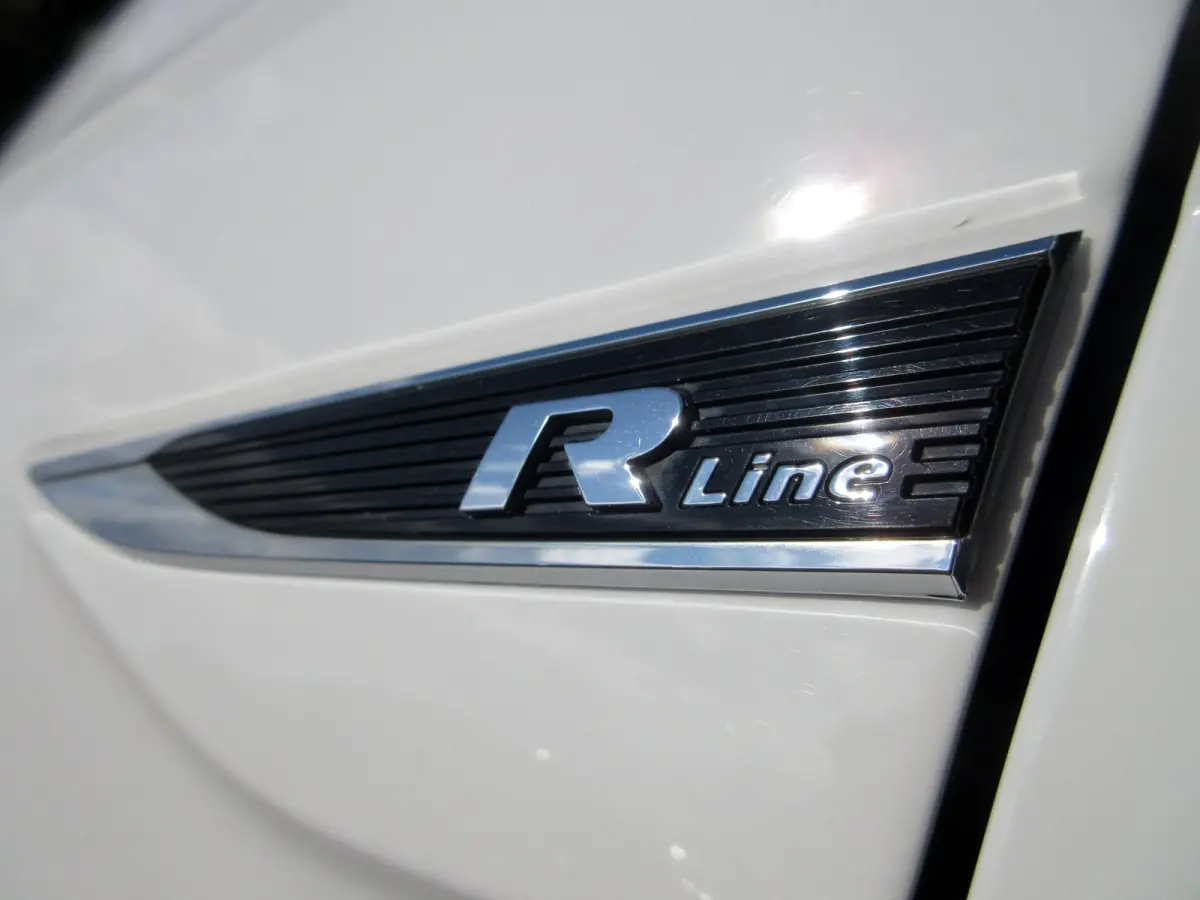 1.0 TSI Highline Business R Automaat