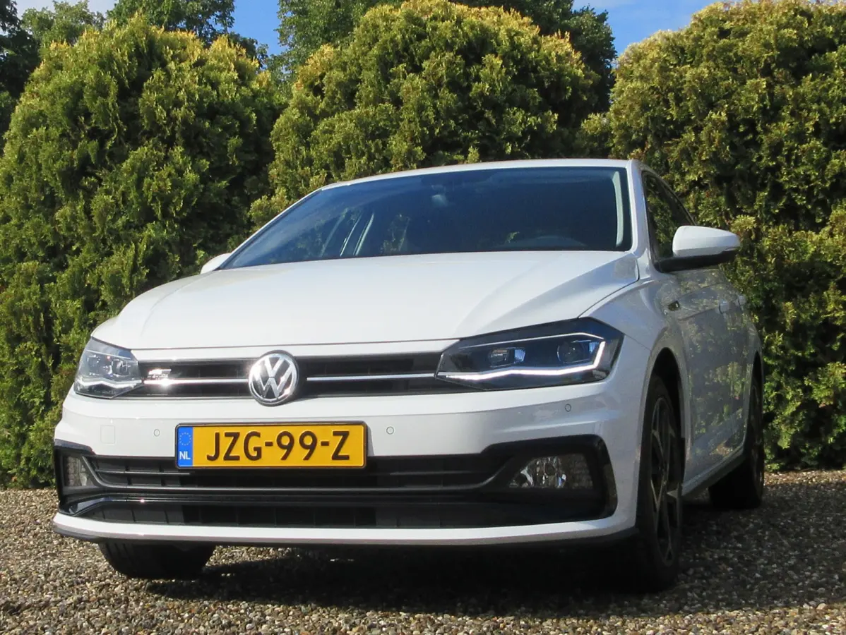 1.0 TSI Highline Business R Automaat