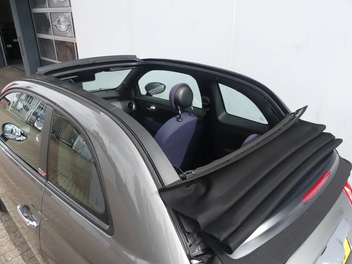 1.0 Hybrid Club | ELEKTRISCH SCHUIFDAK | PARKEERSENSOREN | CRUISE | AIRCO | APPLE CARPLAY / ANDROID AUTO |