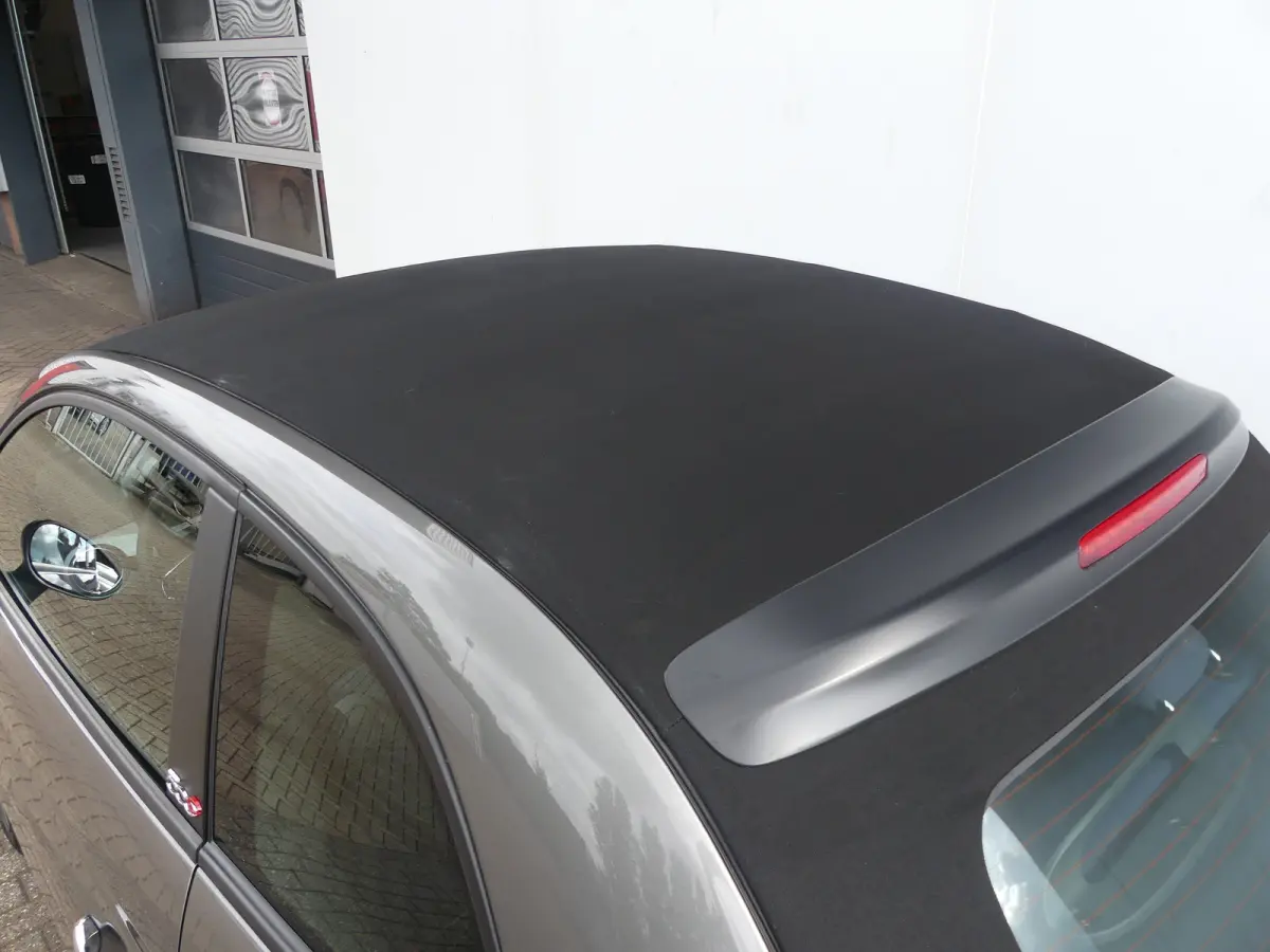 1.0 Hybrid Club | ELEKTRISCH SCHUIFDAK | PARKEERSENSOREN | CRUISE | AIRCO | APPLE CARPLAY / ANDROID AUTO |