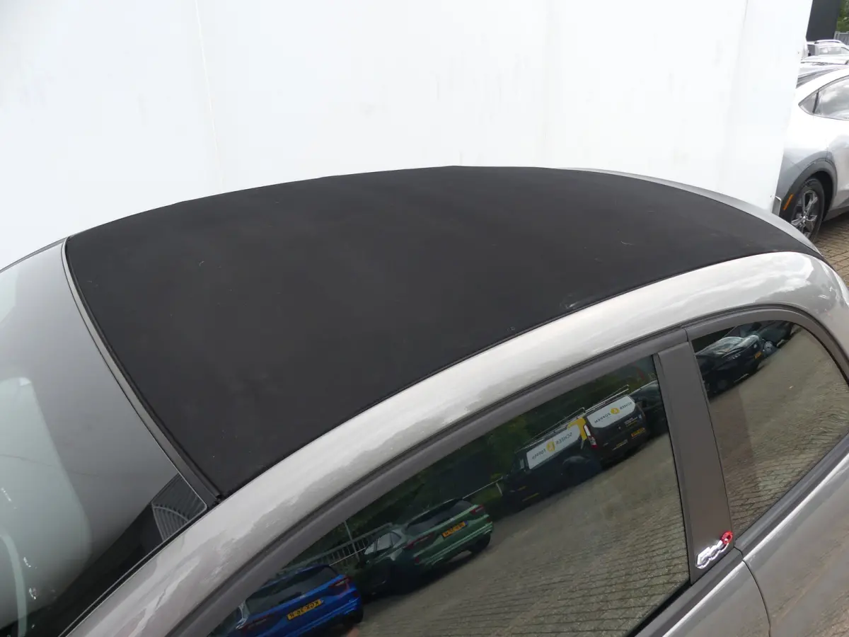 1.0 Hybrid Club | ELEKTRISCH SCHUIFDAK | PARKEERSENSOREN | CRUISE | AIRCO | APPLE CARPLAY / ANDROID AUTO |