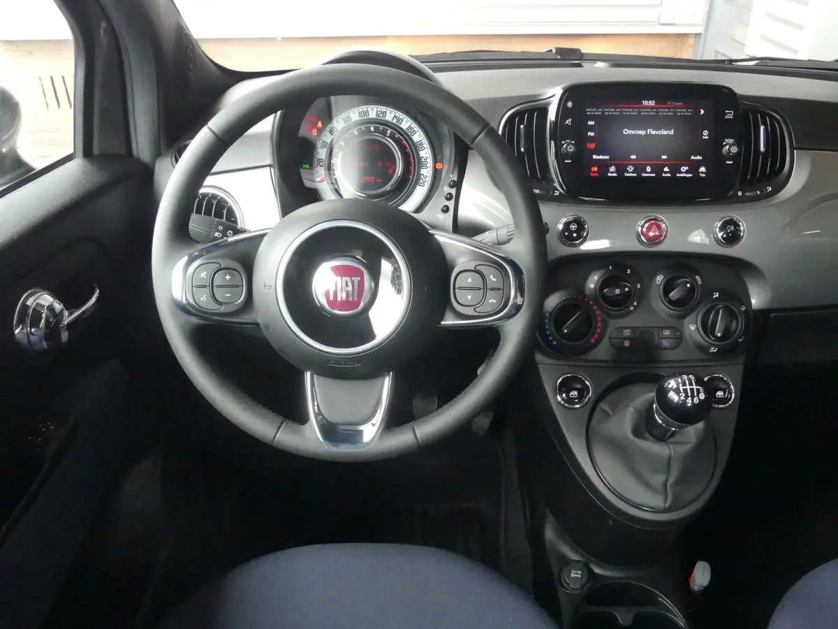 1.0 Hybrid Club | ELEKTRISCH SCHUIFDAK | PARKEERSENSOREN | CRUISE | AIRCO | APPLE CARPLAY / ANDROID AUTO |