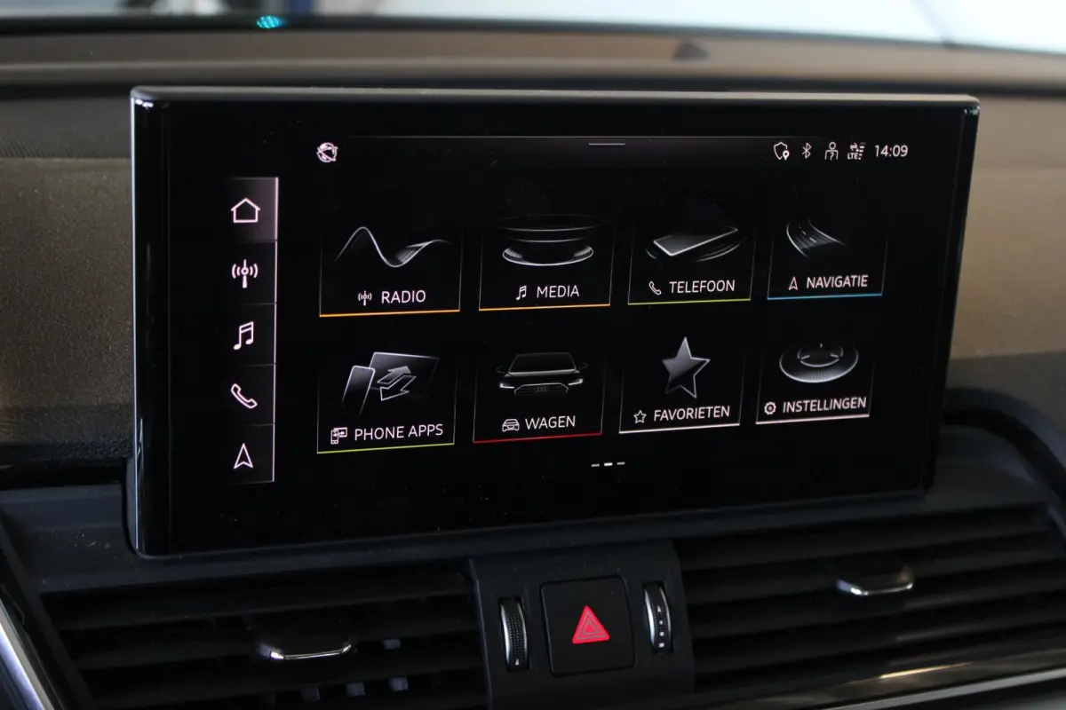35 TDI Quattro S-Line Edition Trekhaak | Virtual Cockpit | Pano | Camera | Alcantara | LED Matrix | Privacy glass | Carplay | 19" LMV | PDC V+A