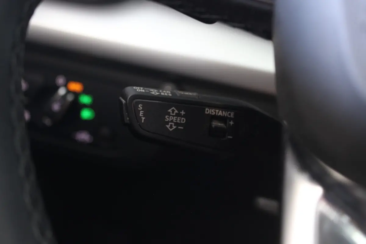 35 TDI Quattro S-Line Edition Trekhaak | Virtual Cockpit | Pano | Camera | Alcantara | LED Matrix | Privacy glass | Carplay | 19" LMV | PDC V+A