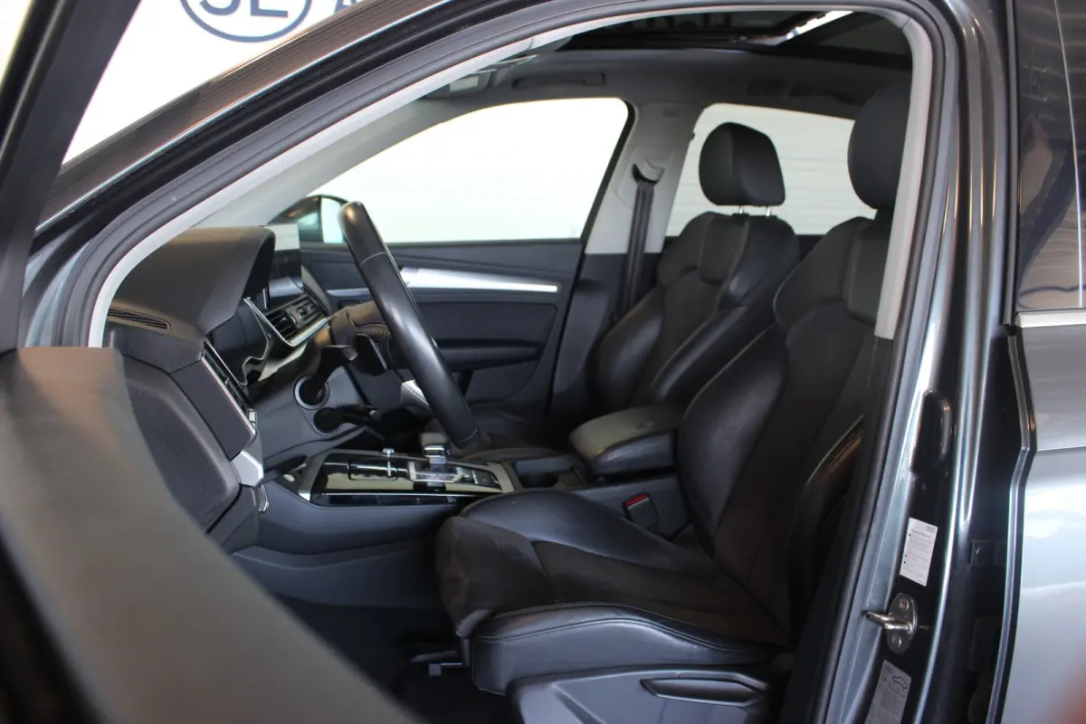 35 TDI Quattro S-Line Edition Trekhaak | Virtual Cockpit | Pano | Camera | Alcantara | LED Matrix | Privacy glass | Carplay | 19" LMV | PDC V+A