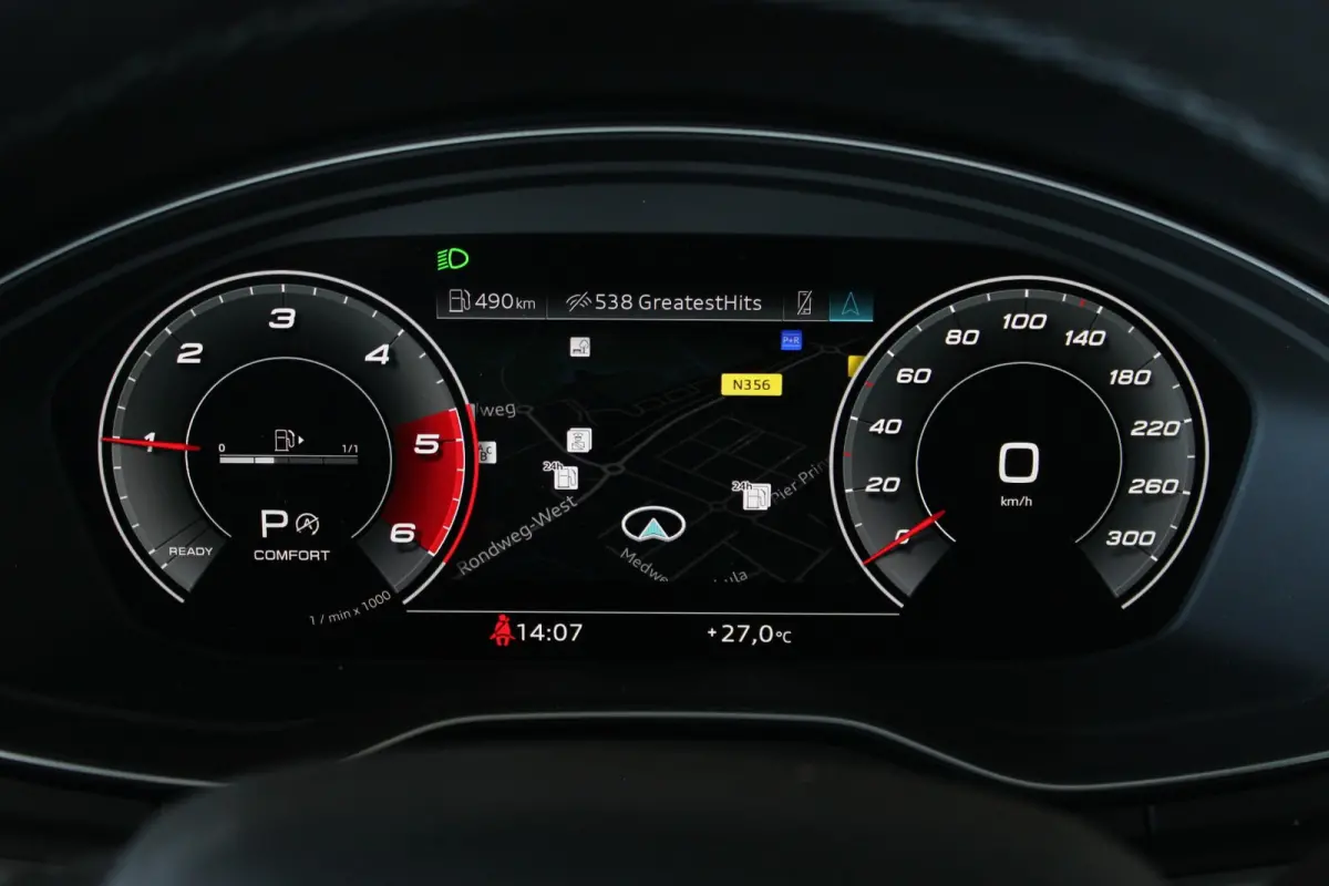 35 TDI Quattro S-Line Edition Trekhaak | Virtual Cockpit | Pano | Camera | Alcantara | LED Matrix | Privacy glass | Carplay | 19" LMV | PDC V+A