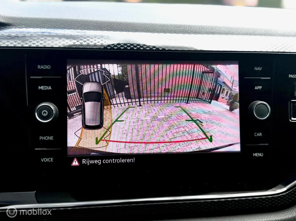 1.0 TSI Life Business IAPPLE CARI DSG|Camera
