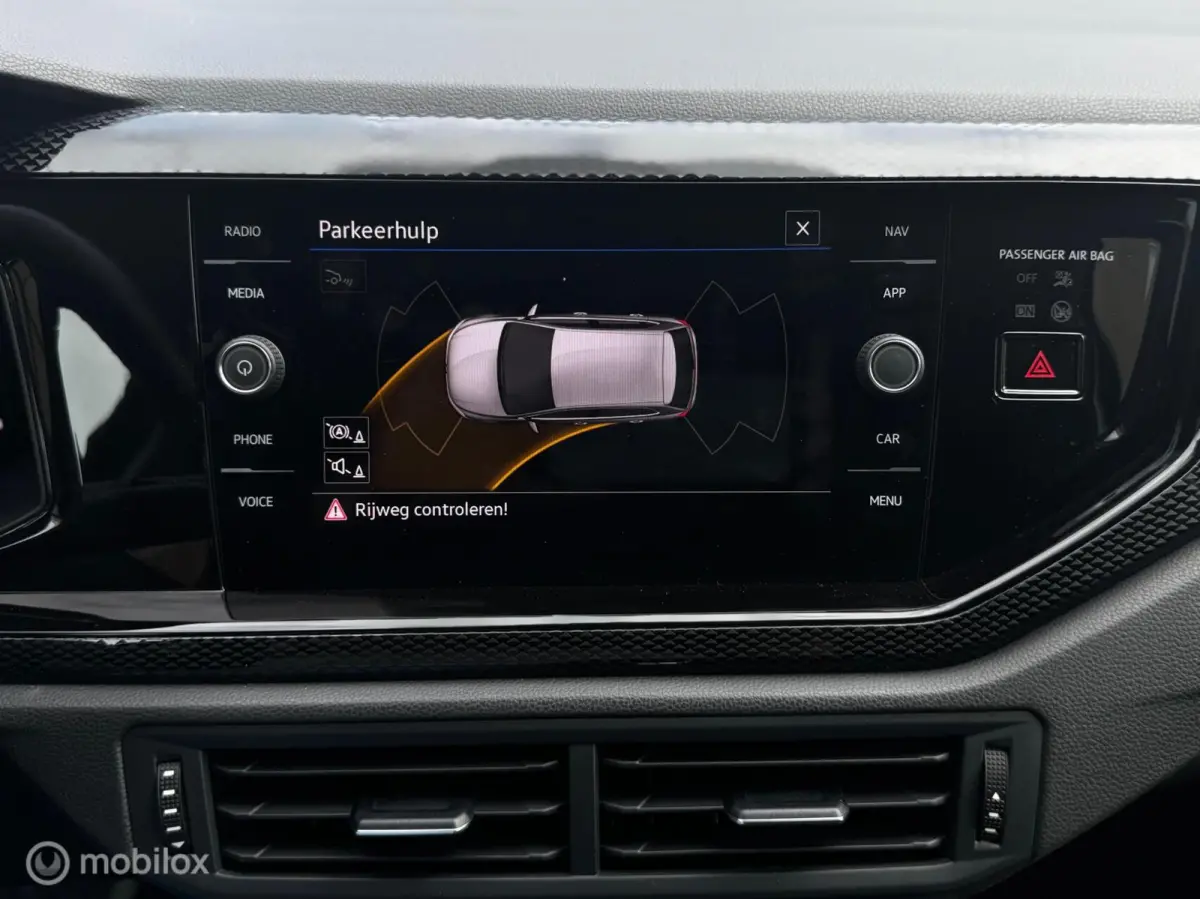 1.0 TSI Life Business IAPPLE CARI DSG|Camera