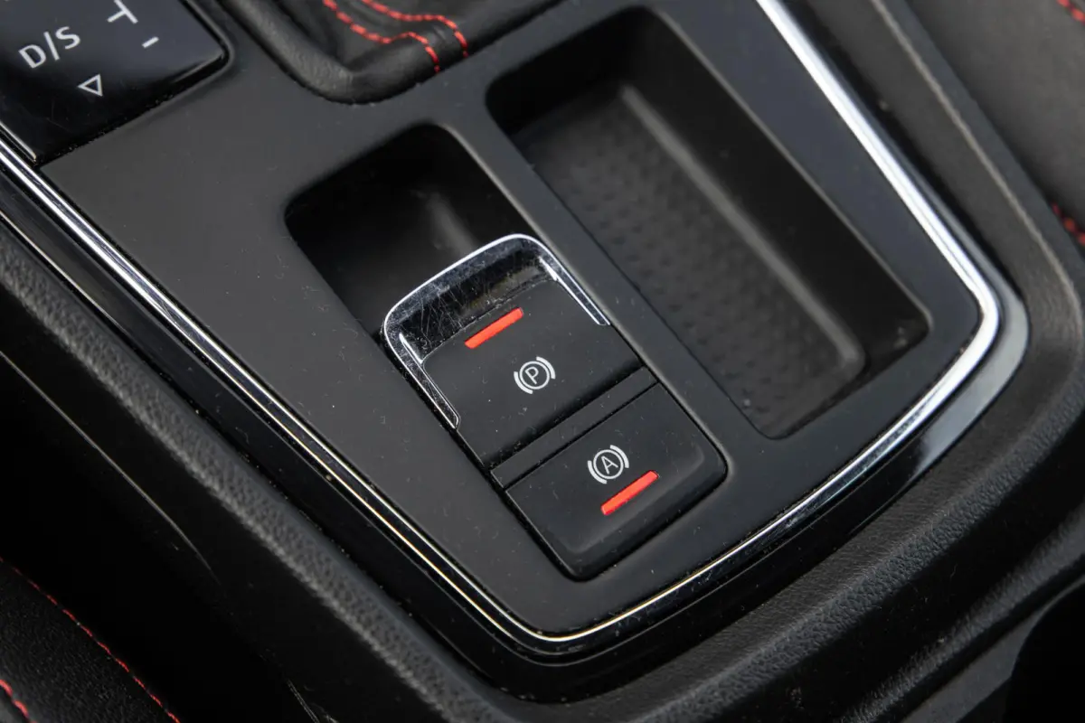 1.4 EcoTSI FR Business Intense CARPLAY / CRUISE CONTROLE / PERFECT ONDERHOUDEN / AUTOMAAT
