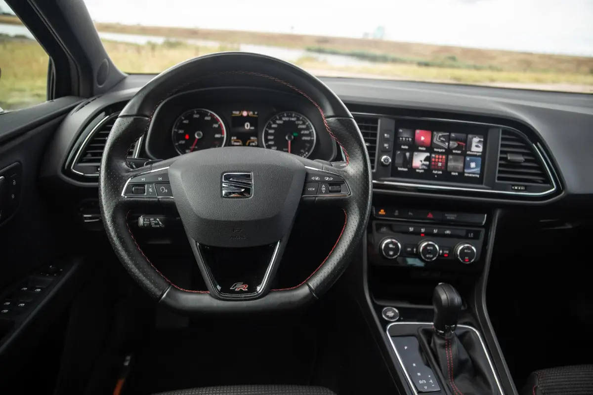 1.4 EcoTSI FR Business Intense CARPLAY / CRUISE CONTROLE / PERFECT ONDERHOUDEN / AUTOMAAT