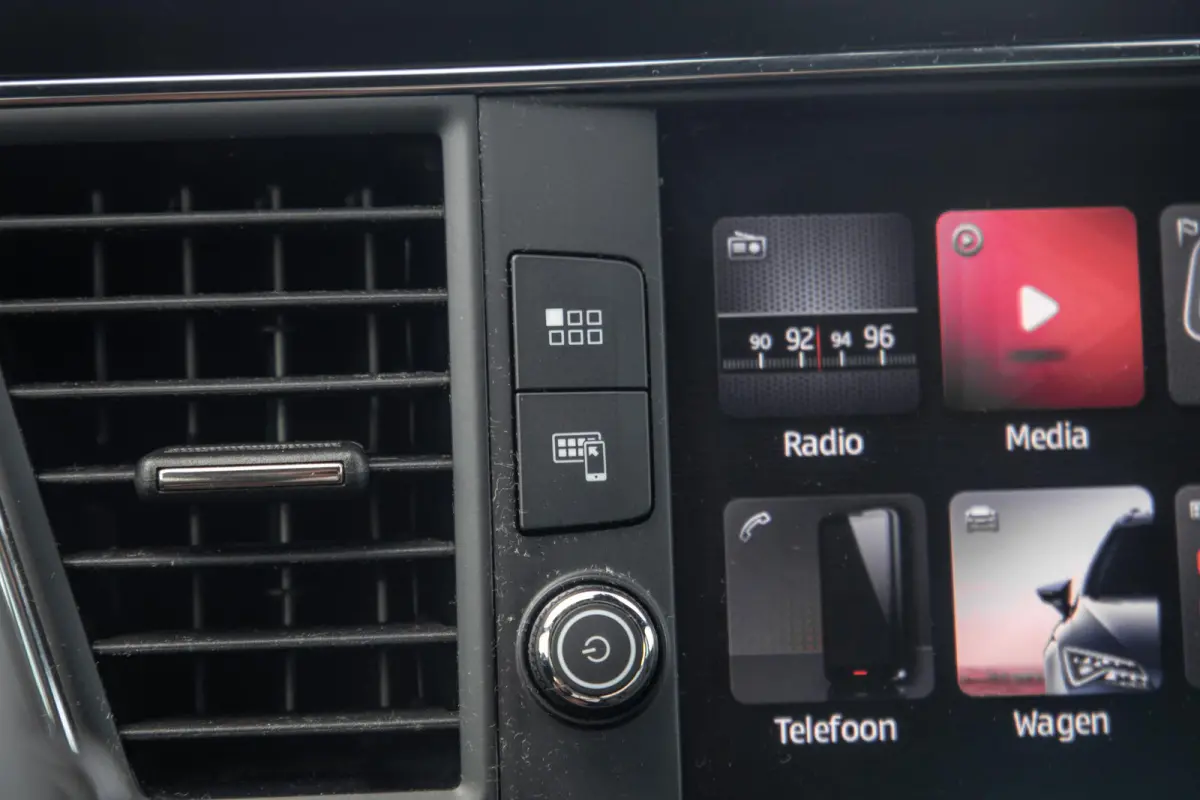 1.4 EcoTSI FR Business Intense CARPLAY / CRUISE CONTROLE / PERFECT ONDERHOUDEN / AUTOMAAT