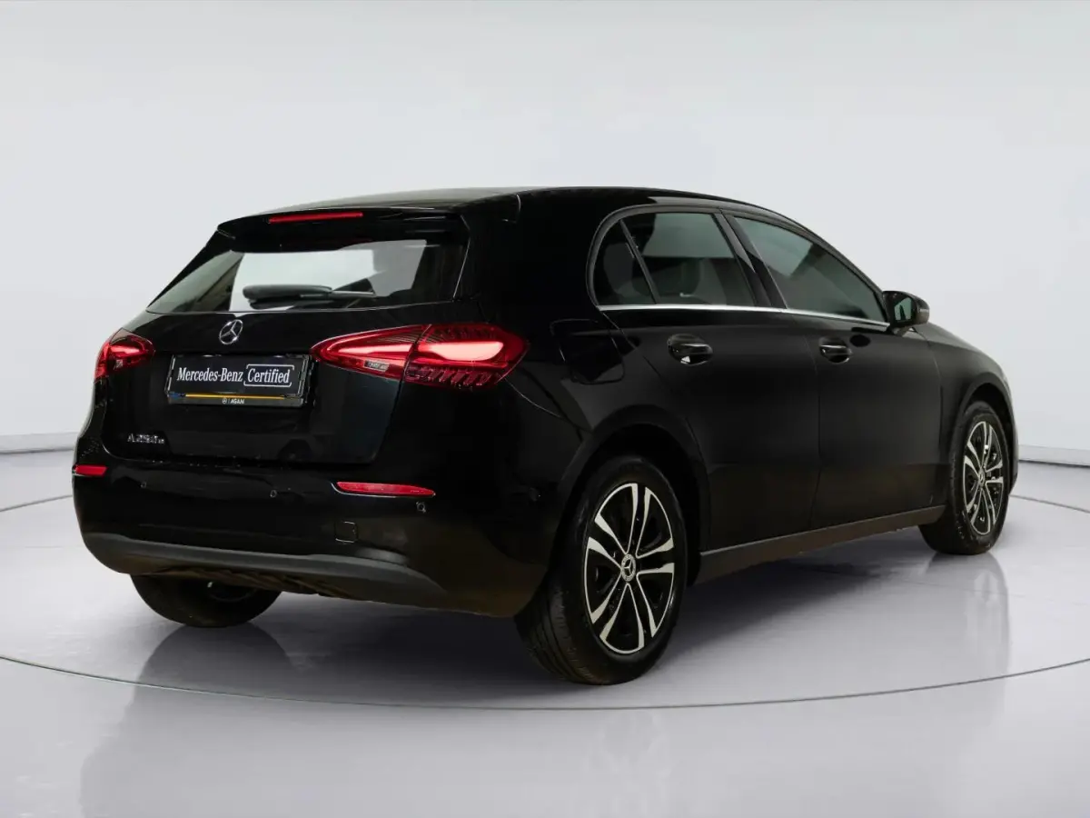 Hatchback 250 e Star Edition