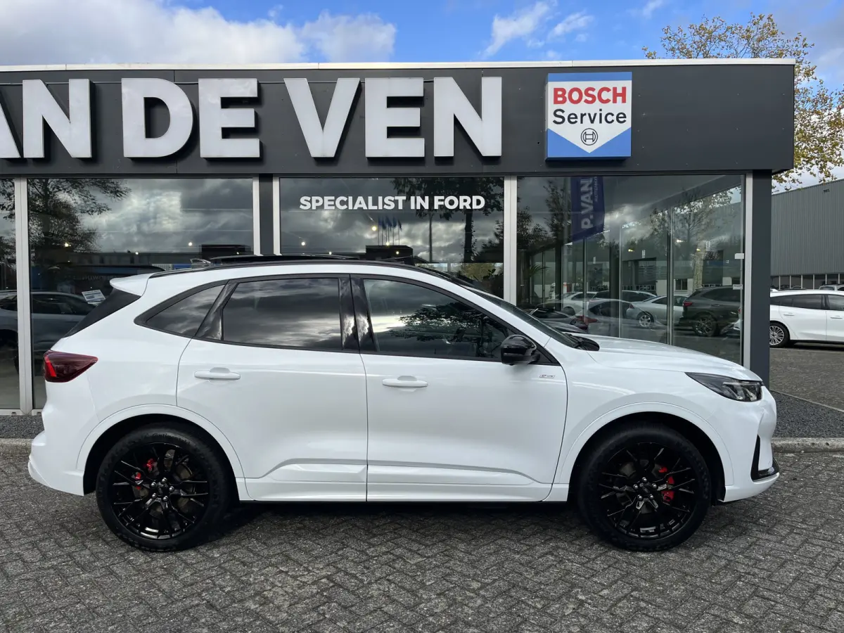 2.5 PHEV ST-Line X Black Package 243pk e-CVT Automaat | NIEUWSTE MODEL MET BLUECRUISE EN CONNECTIVITY | Leverbaar in meerdere kleuren | Full Options | Pano | BlueCruise | Black Package | E-T