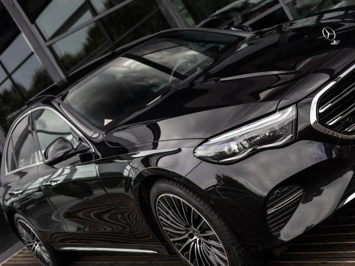 400 e 4MATIC Exclusive Line | PANORAMADAK | SOFT CLOSE | AIR BODY CONTROL | ACHTERAS BESTURING | MBUX SUPERSCREEN | BURMESTER | 20 INCH MULTISPAAK | MEMORY | WINTERPAKKET | LEDER PAKKET | NL