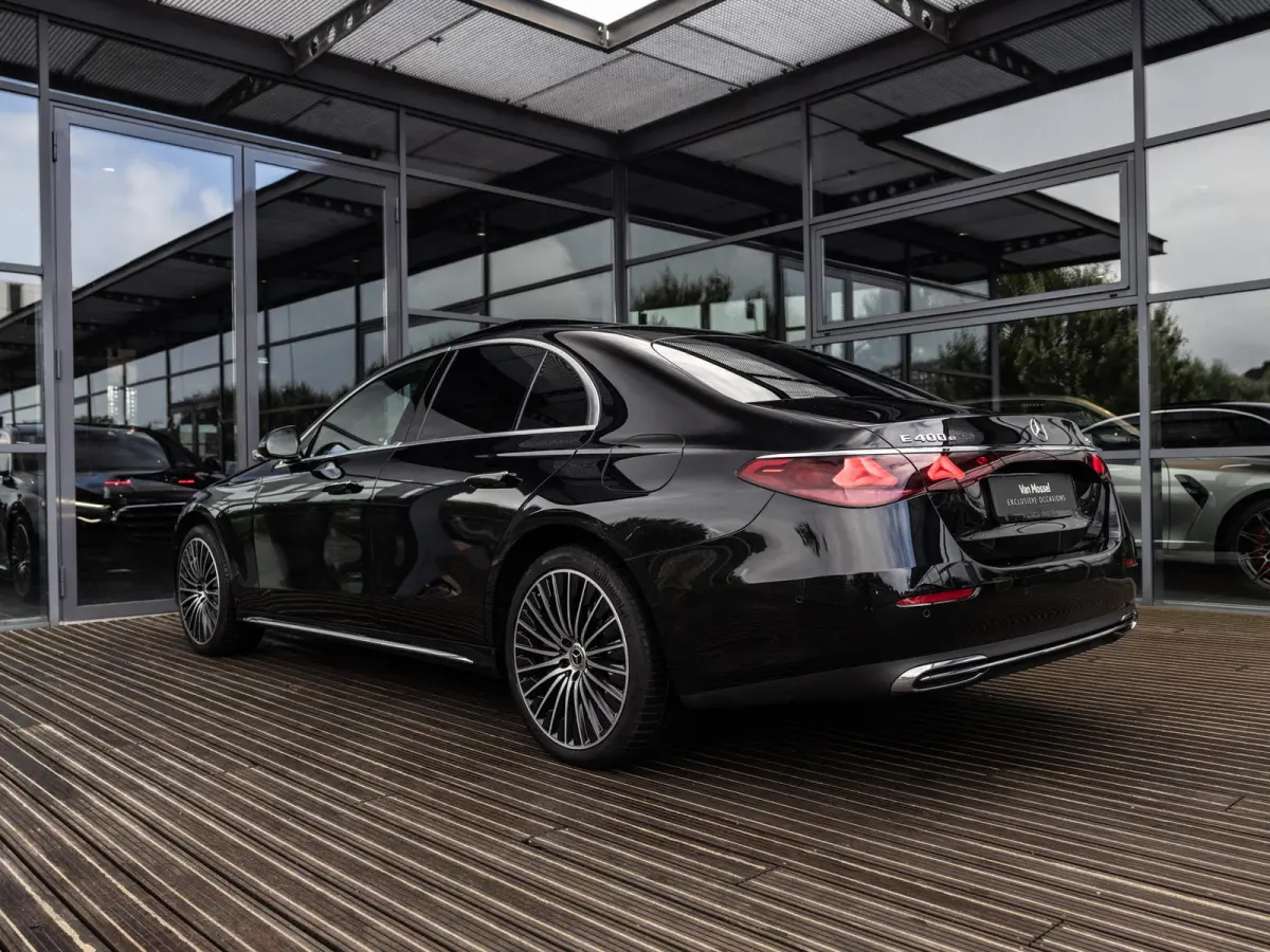 400 e 4MATIC Exclusive Line | PANORAMADAK | SOFT CLOSE | AIR BODY CONTROL | ACHTERAS BESTURING | MBUX SUPERSCREEN | BURMESTER | 20 INCH MULTISPAAK | MEMORY | WINTERPAKKET | LEDER PAKKET | NL