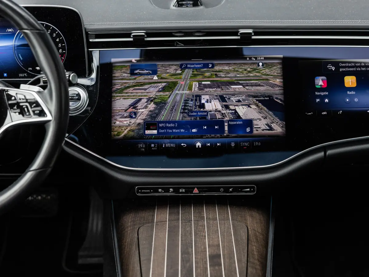 400 e 4MATIC Exclusive Line | PANORAMADAK | SOFT CLOSE | AIR BODY CONTROL | ACHTERAS BESTURING | MBUX SUPERSCREEN | BURMESTER | 20 INCH MULTISPAAK | MEMORY | WINTERPAKKET | LEDER PAKKET | NL