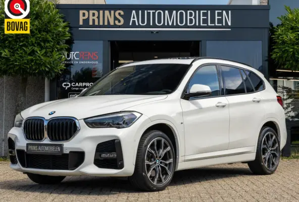 xDrive25i M-Sport|Pano|Trekhaak|Keyless|Dealerond