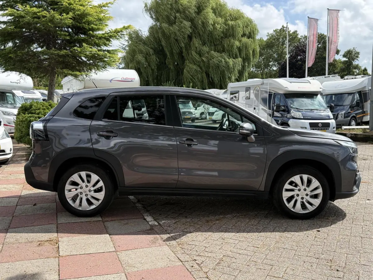 1.5 Hybrid Style met fijne opties