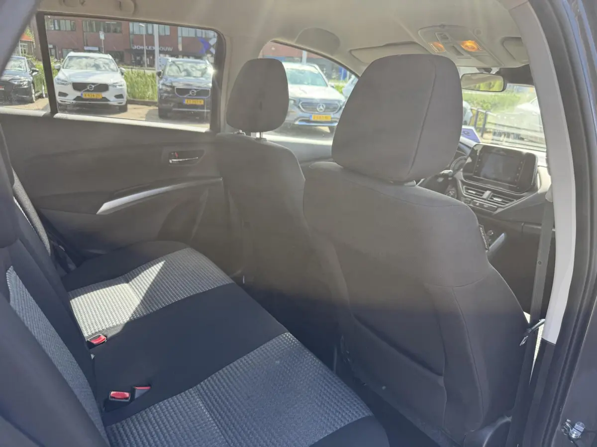 1.5 Hybrid Style met fijne opties