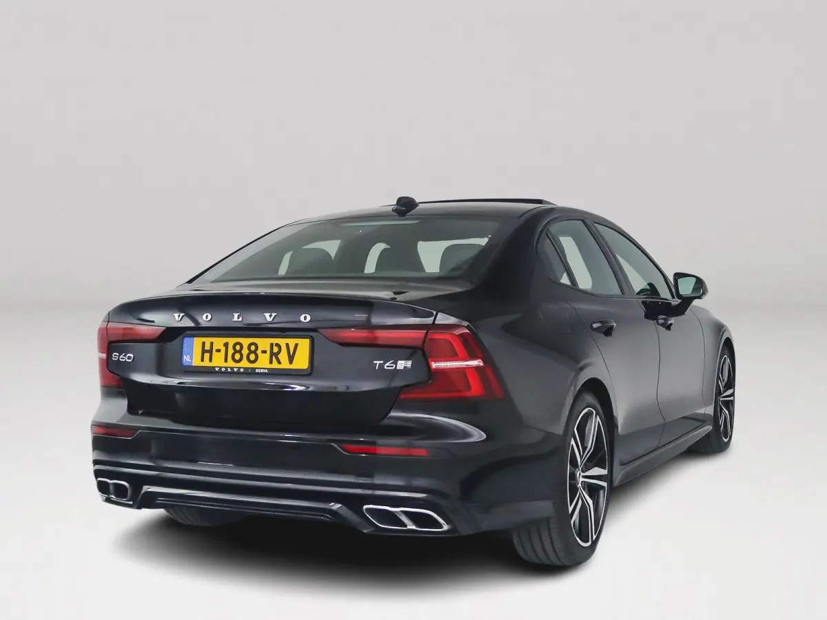 T6 AWD Twin Engine R-Design | Panoramadak | 360° camera | Harman Kardon | Head-up display | Stoel- en Stuurverwarming | Stoelventilatie | Trekhaak