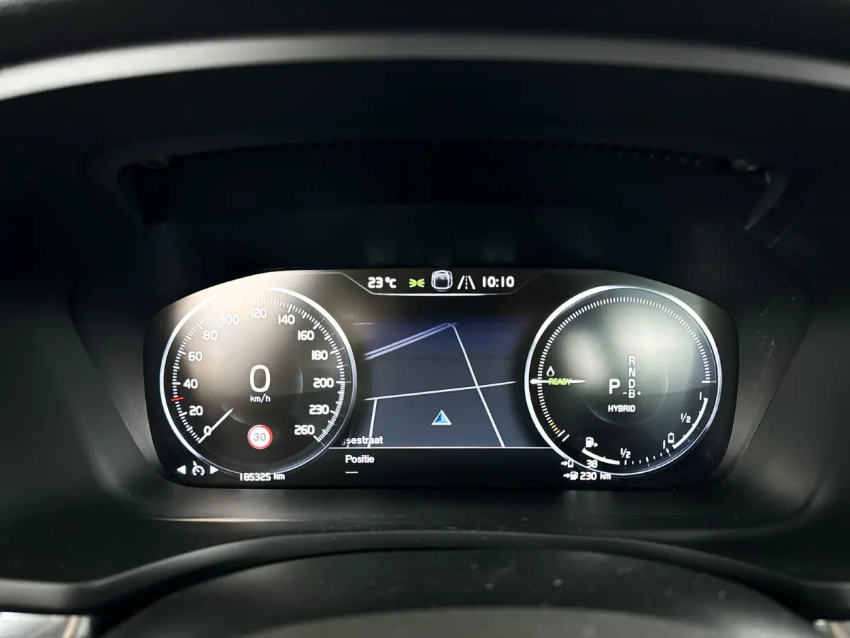 T6 AWD Twin Engine R-Design | Panoramadak | 360° camera | Harman Kardon | Head-up display | Stoel- en Stuurverwarming | Stoelventilatie | Trekhaak