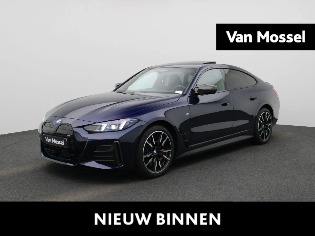 M50 | CARBON IN&EXTRIEUR | KEYLESS | 360 CAMERA | HARMAN EN KARDON | DRIVING ASSISTENT PRO | PANORAMKADAK | MEMORY STOELEN | HUD | SFEER VERLICHTING | TREKHAAK | STOEL EN STUUR VERVWARMING |
