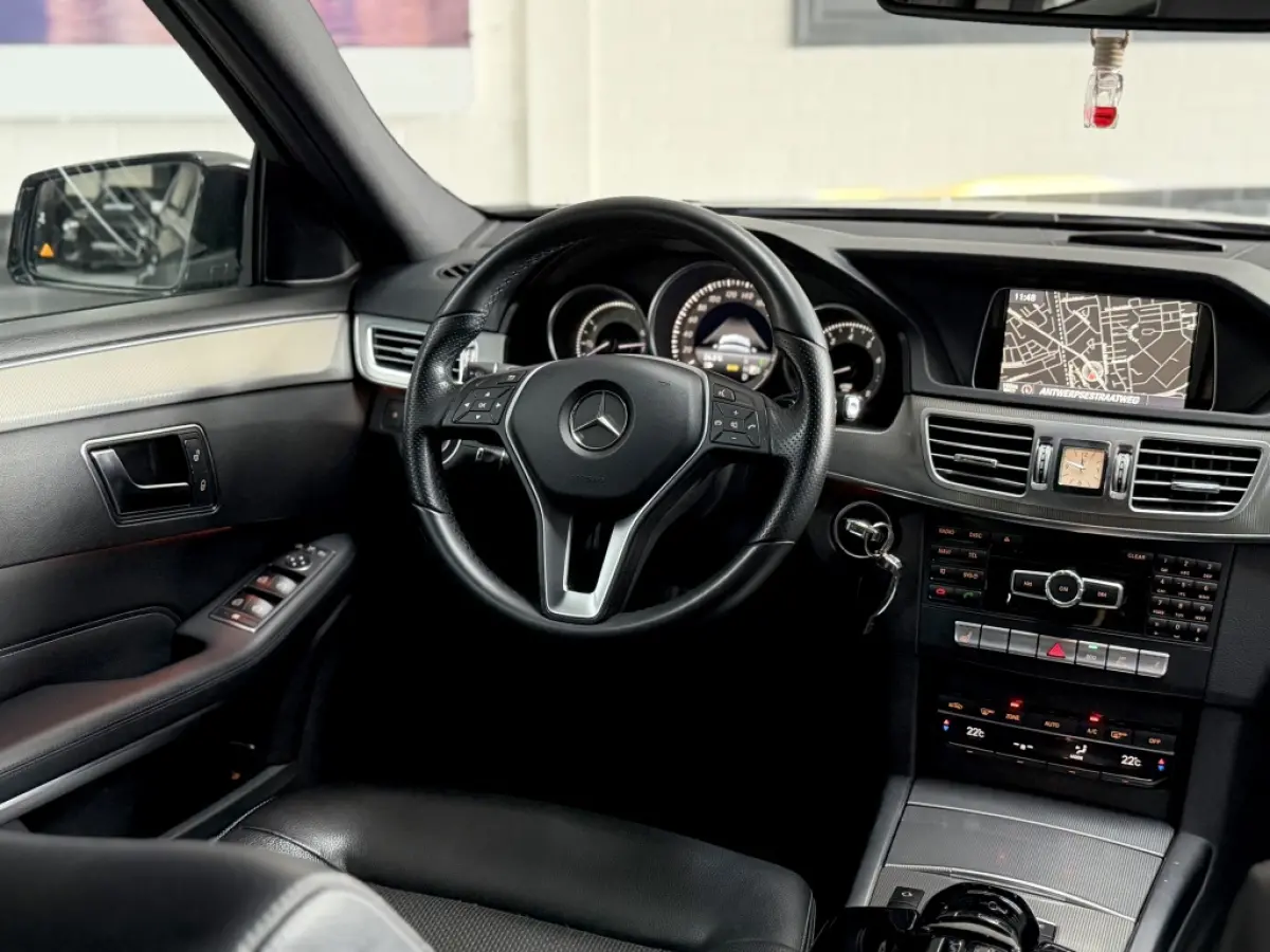 E 200 Ambition Avantgarde AUT 184PK Facelift