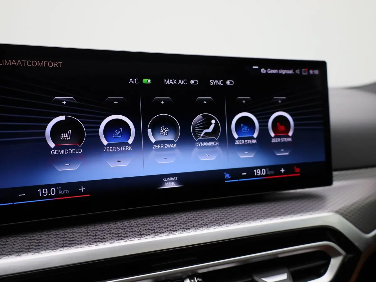 eDrive40 High Executive 84 kWh M-PAKKET | STOEL KOELING EN VERWARMING | PANORAMADAK | ADEPTIVE CRUISE | HUD| MEMORY STOELEN | CAMERA | KEYLESS | STOELVERWARMING ACHTER |