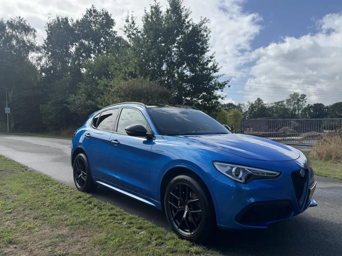 2.0t Q4 Veloce my21, Pano, 20 inch, Misano
