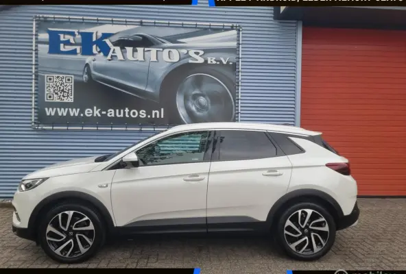 1.2 Turbo Innovation Luxe. Zeer compleet !