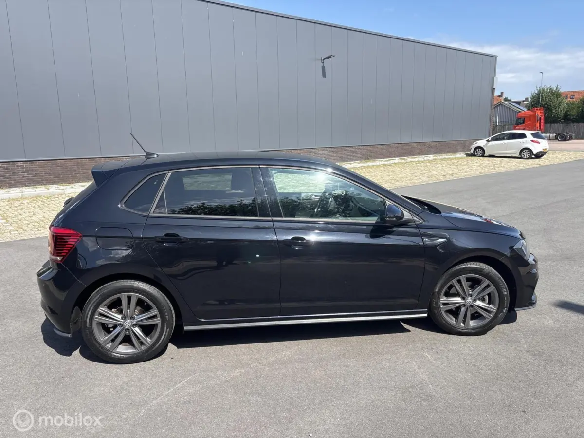 1.0 TSI R line 2019 zwart
