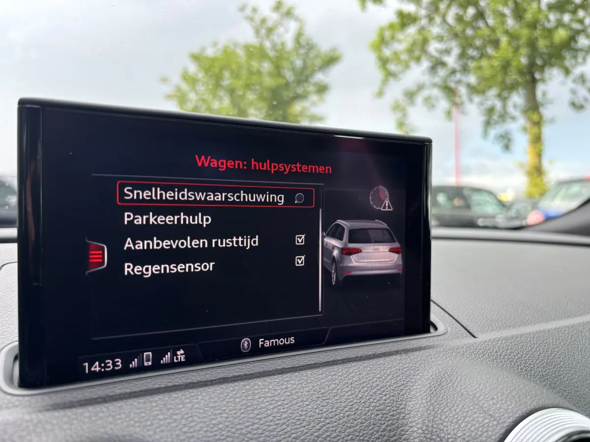 1.5 TFSI CoD Sport S Line Edition | Trekhaak | Sfeerverlichting | Parkeersensoren | Bluetooth