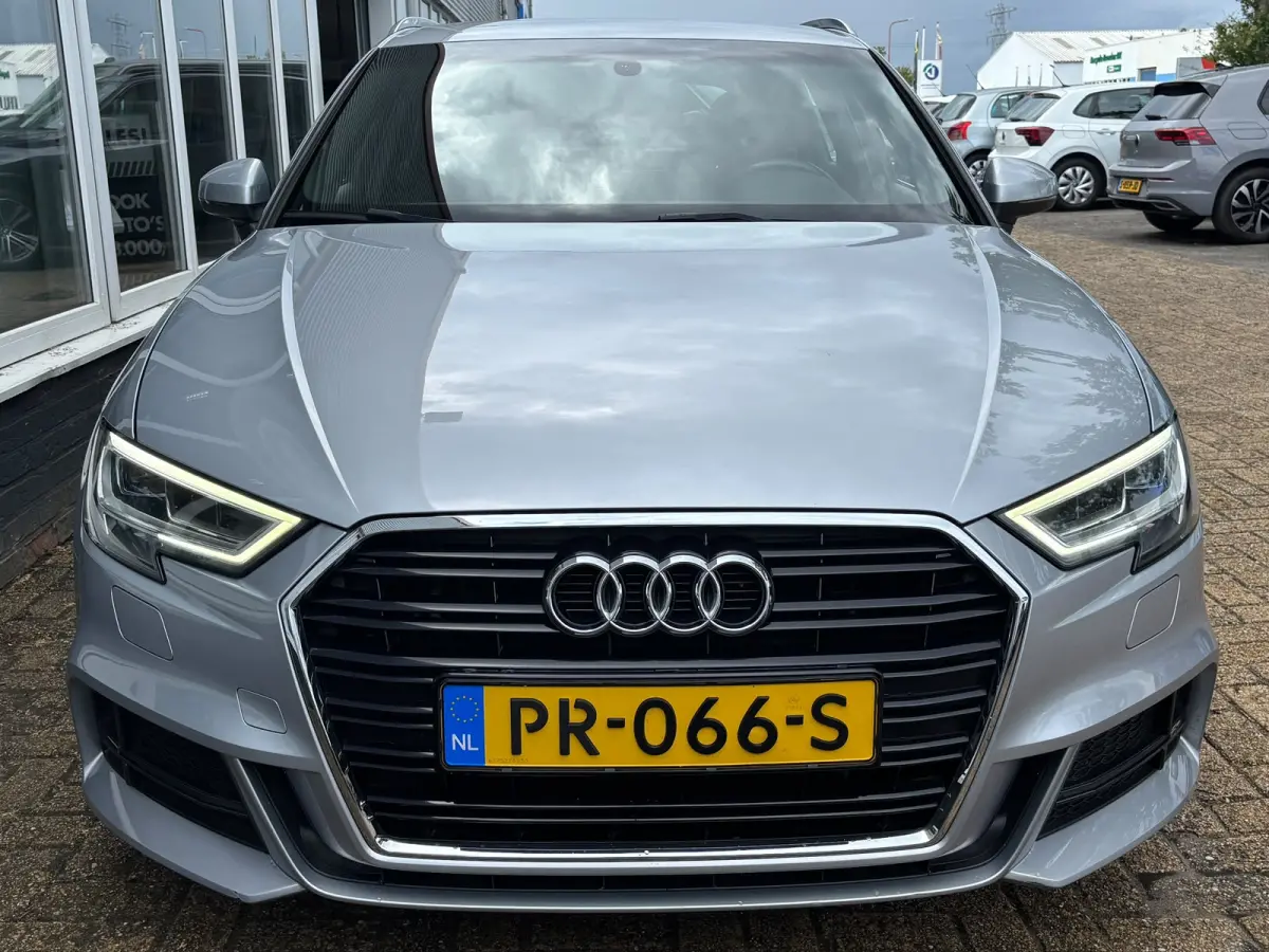 1.5 TFSI CoD Sport S Line Edition | Trekhaak | Sfeerverlichting | Parkeersensoren | Bluetooth
