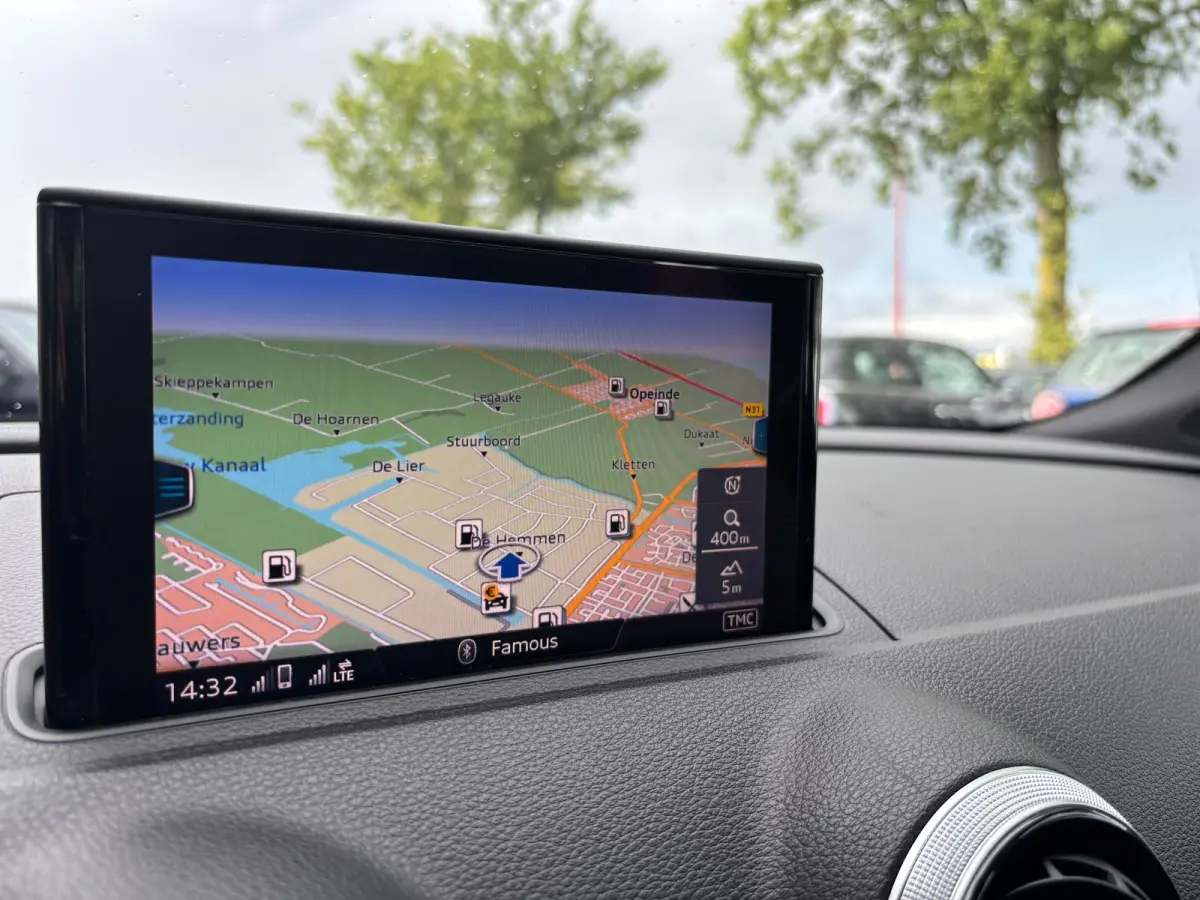 1.5 TFSI CoD Sport S Line Edition | Trekhaak | Sfeerverlichting | Parkeersensoren | Bluetooth