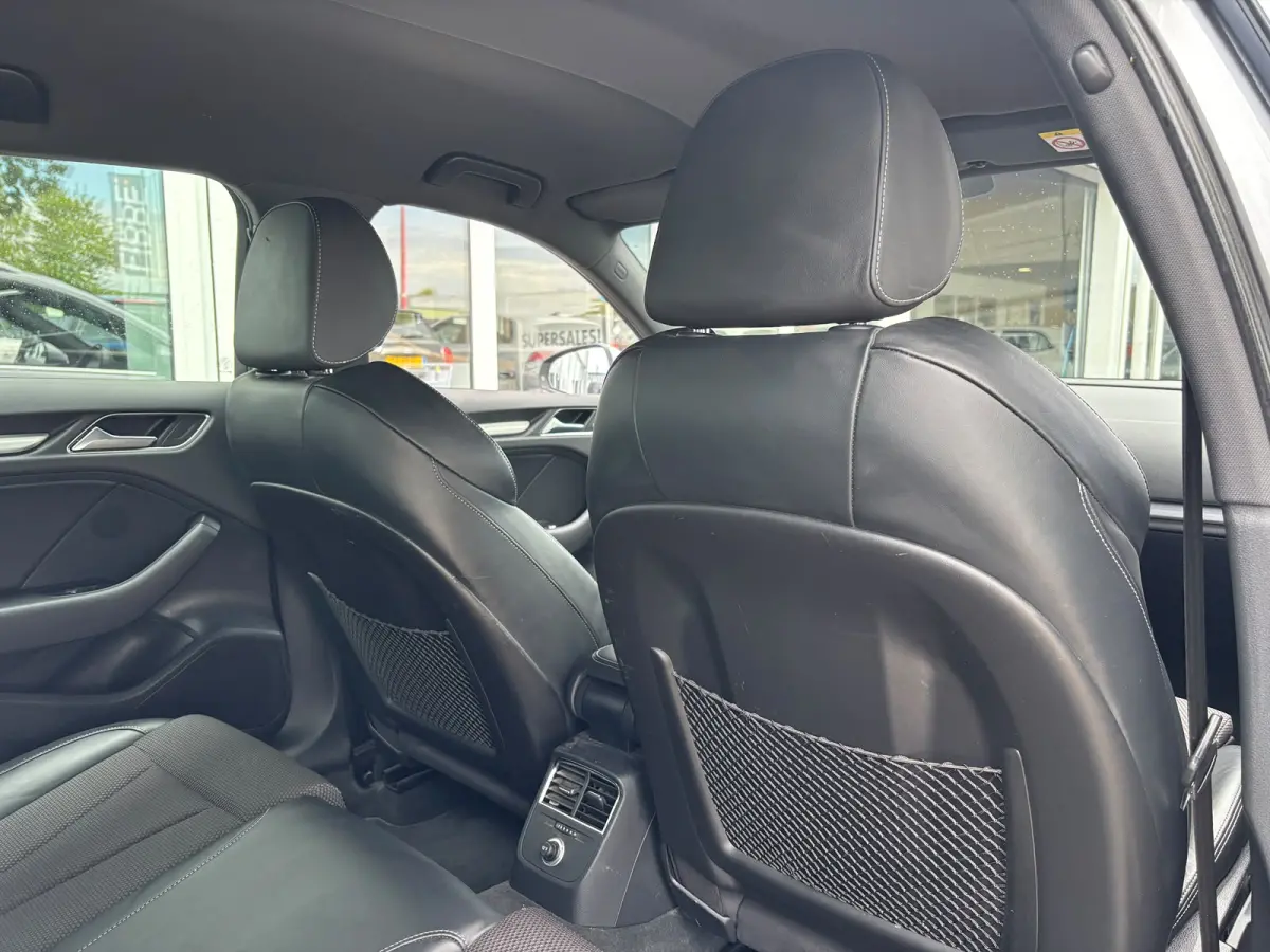 1.5 TFSI CoD Sport S Line Edition | Trekhaak | Sfeerverlichting | Parkeersensoren | Bluetooth