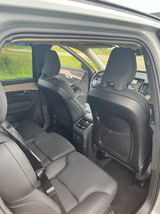 2.0 T8 Plug-in hybrid AWD Plus Bright |7 -zitter | Fabrieks garantie | Vapour Grey