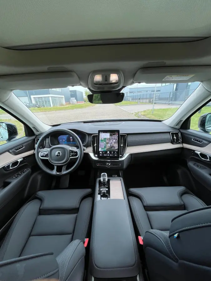 2.0 T8 Plug-in hybrid AWD Plus Bright |7 -zitter | Fabrieks garantie | Vapour Grey