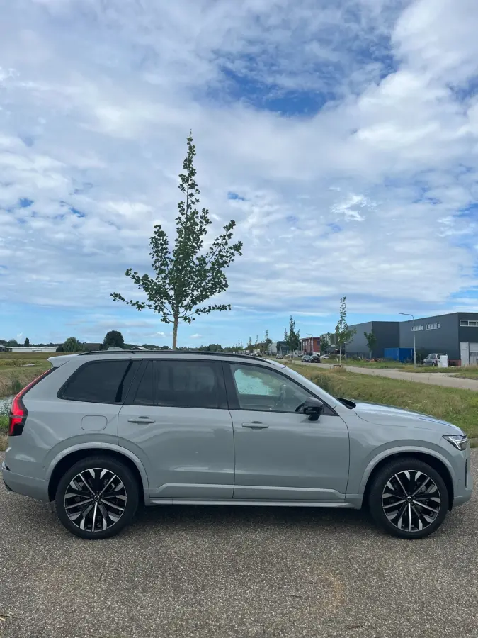 2.0 T8 Plug-in hybrid AWD Plus Bright |7 -zitter | Fabrieks garantie | Vapour Grey