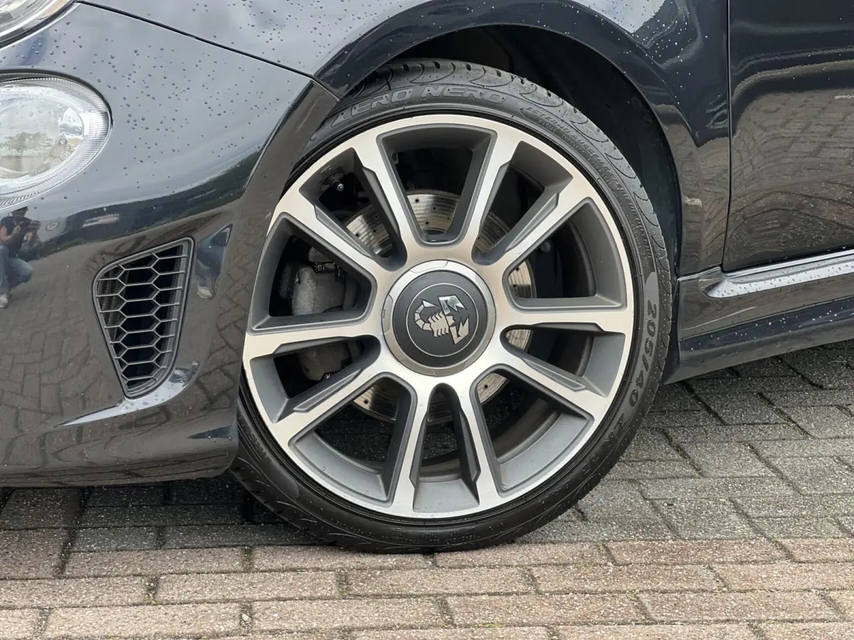 1.4 T-Jet Abarth 595